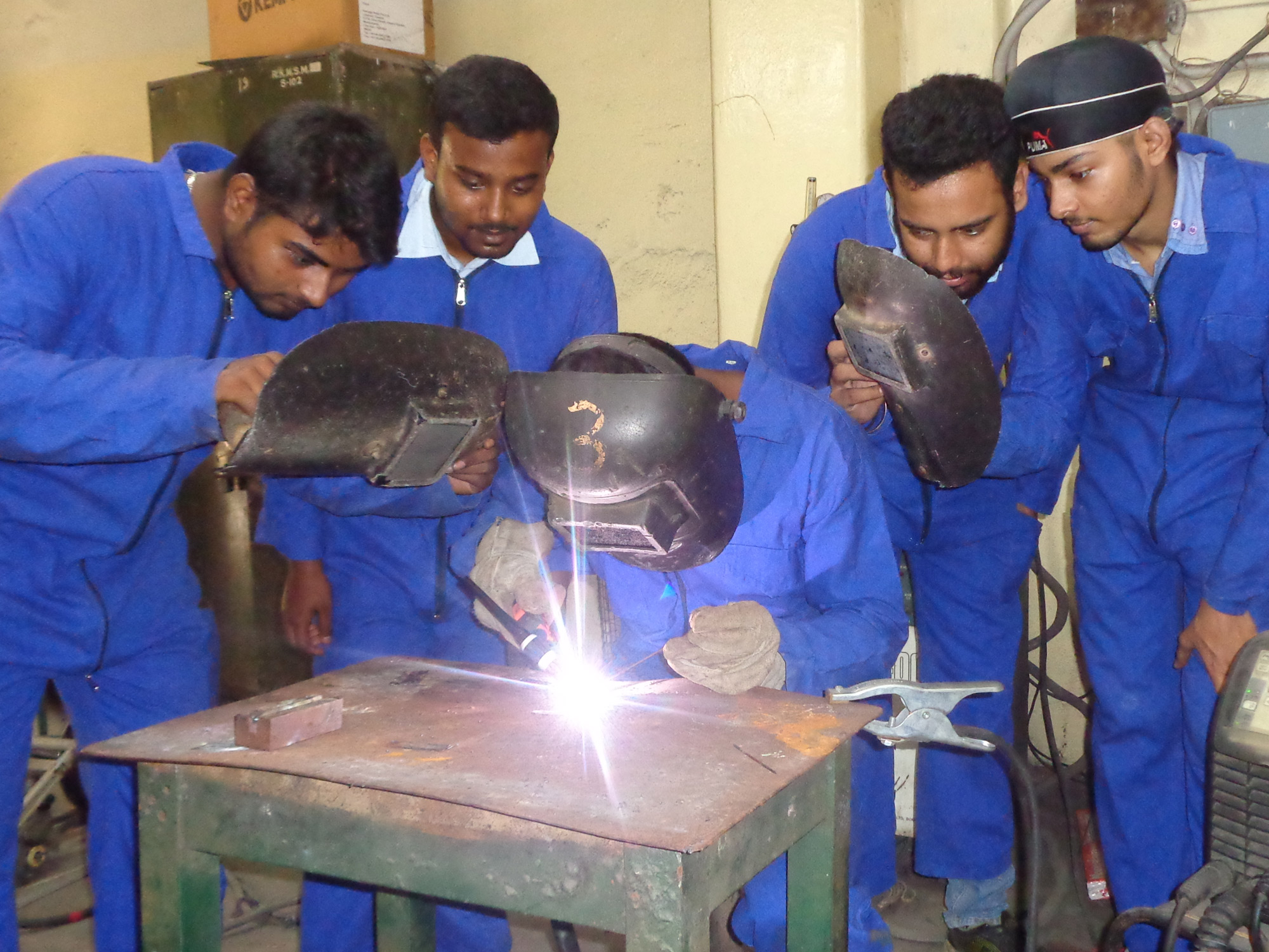 high-pressure-welding-ramakrishna-mission-shilpamandira-community